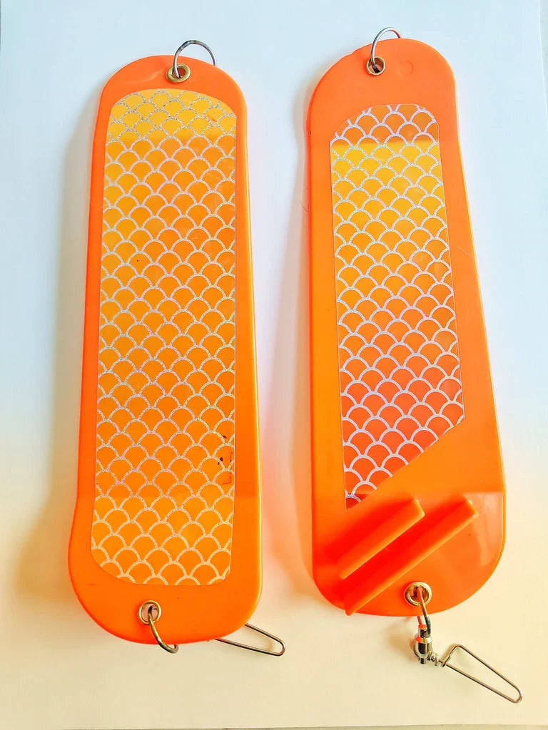 Ice Strong Outdoors - 8.5" Dual Fin Flasher Series