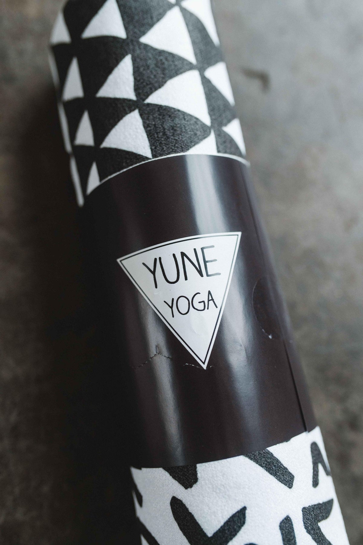 The Jagger Yoga Towel – Quick-Dry, Non-Slip, Eco-Friendly Hot Yoga Towel-4